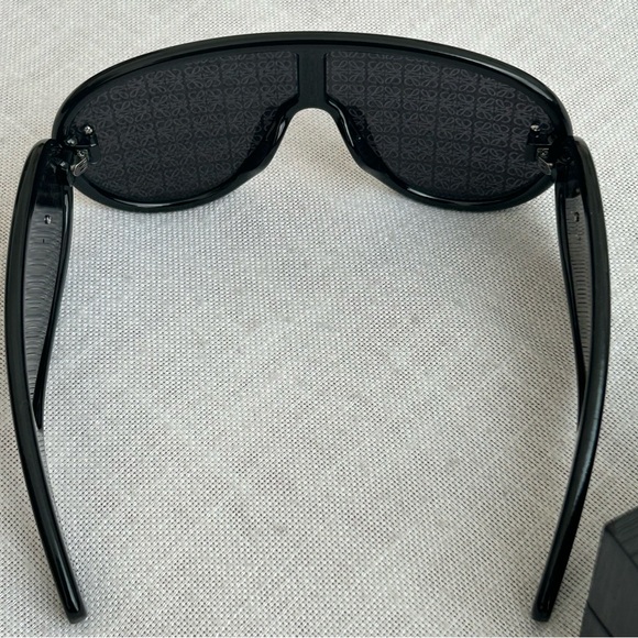 •Loewe Paul’s Ibiza Wave Shield Mask Sunglasses NEW - Picture 5 of 14